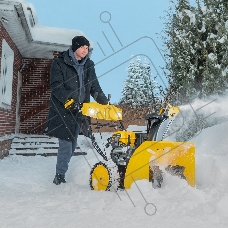 Бензиновая снегоуборочная машина SBM 610S PRO, 212cc, эл.старт, фара, обогрев  Denzel