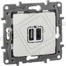 Зарядное устройство 2xUSB тип A/тип C, белый
