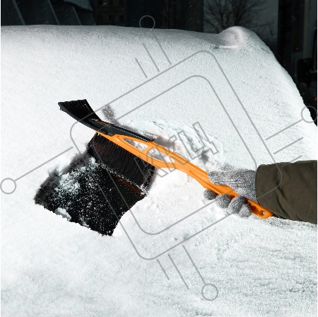 Щётка SPARTA 552935  щетка-сметка для снега со скребком 550мм