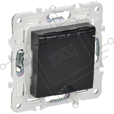 Розетка с/з с защитными шторками и крышкой 16А IP44 SK-R11Bl IEK SKANDY Черный