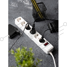 Сетевой фильтр EKF UFP10-375-6-03 6*3м 10А/2,2 кВт с выкл. c/з ПВС 3х0,75 Блокбастер EKF PROxima