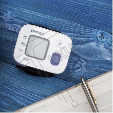 Тонометр автоматический OMRON RS2 (HEM-6121-RU)