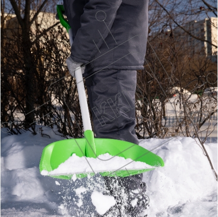 Лопата для уборки снега пластиковая PROFI, 415х445х1500 мм, алюминиевый черенок, Россия// Сибртех