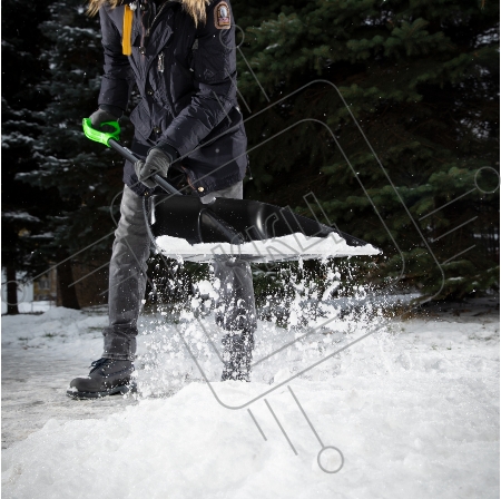 Лопата для уборки снега пластиковая PROFI, 550х415х1405 мм, алюминиевый черенок, Россия// Palisad